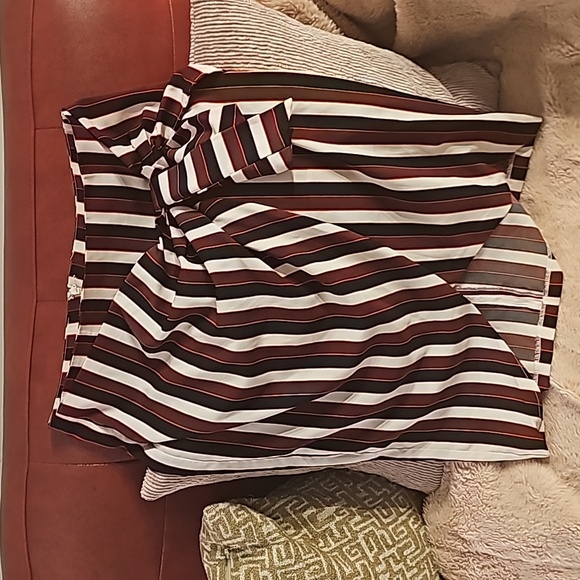 Dynamite Burgundy Striped Bow Skirt - Picture 1 of 1